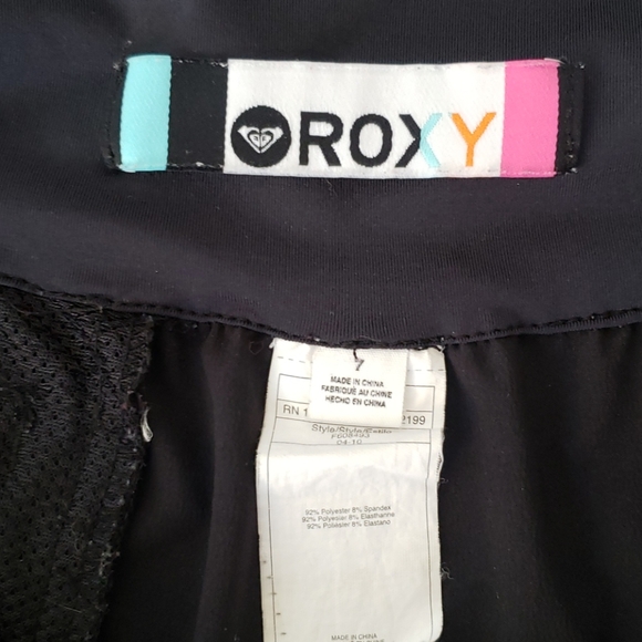 ROXY Black Shorts, Size 7 - Picture 6 of 8